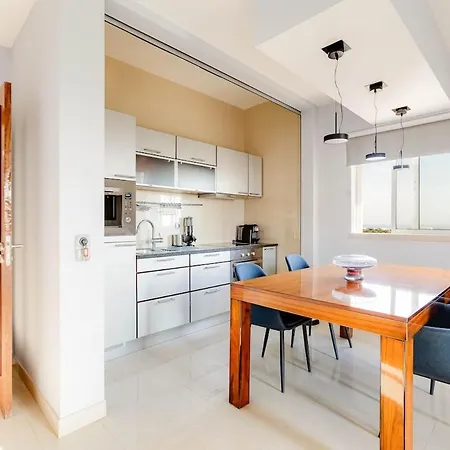 Sea-stretch Viewing Superking Flat By Bentobox Apartament *