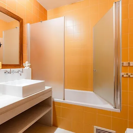 Sea-stretch Viewing Superking Flat By Bentobox * Albufeira