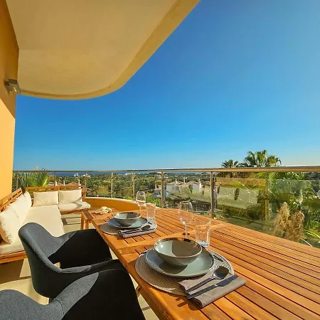 Sea-stretch Viewing Superking Flat By Bentobox Albufeira