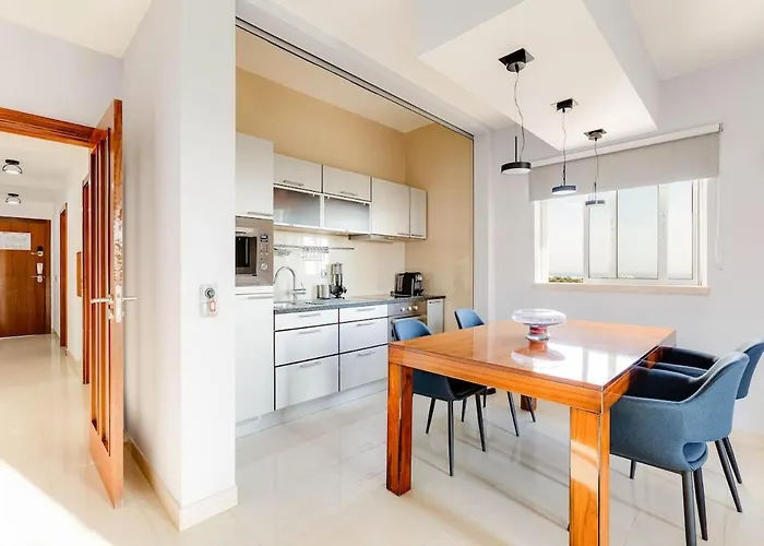 Sea-stretch Viewing Superking Flat By Bentobox Lägenhet *