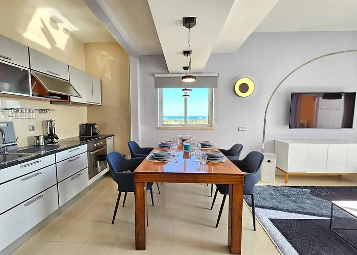 Lägenhet Sea-stretch Viewing Superking Flat By Bentobox *