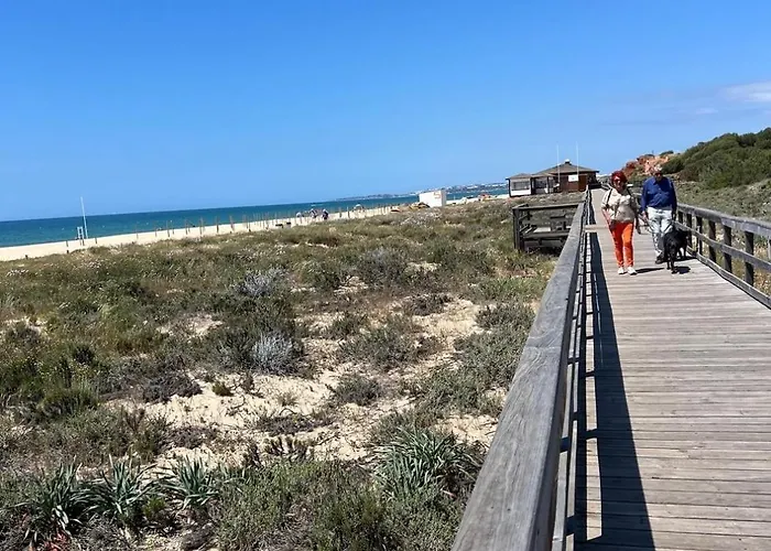 Sea-stretch Viewing Superking Flat By Bentobox * Albufeira