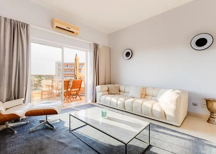 Sea-stretch Viewing Superking Flat By Bentobox Lägenhet *