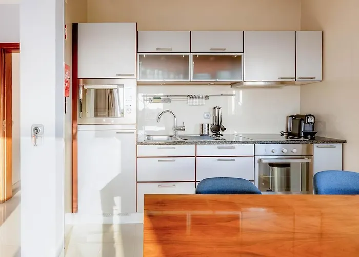 Sea-stretch Viewing Superking Flat By Bentobox Lägenhet *