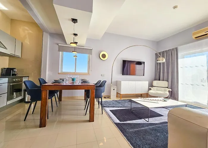 Sea-stretch Viewing Superking Flat By Bentobox Lägenhet