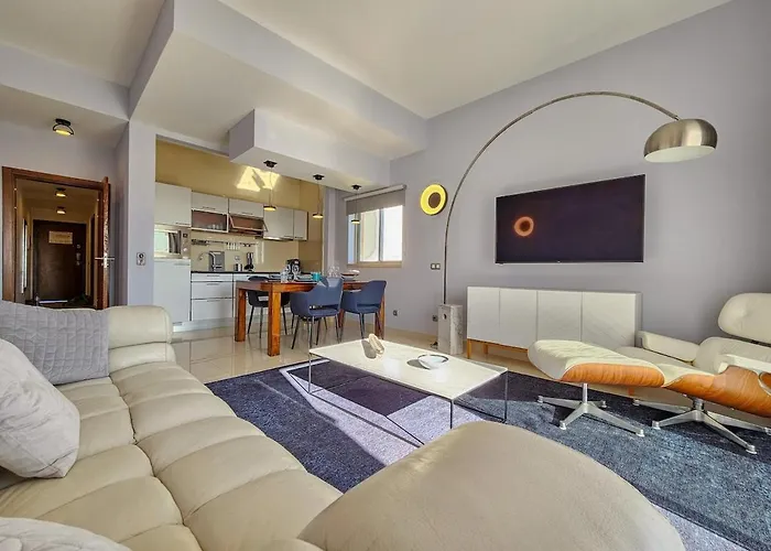 Lägenhet Sea-stretch Viewing Superking Flat By Bentobox *