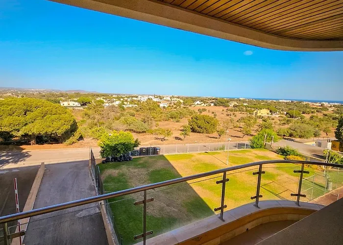 Sea-stretch Viewing Superking Flat By Bentobox *