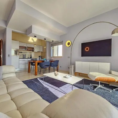 Апартаменты Sea-stretch Viewing Superking Flat By Bentobox *