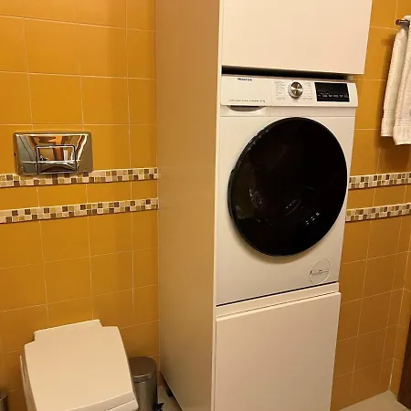 Sea-stretch Viewing Superking Flat By Bentobox Apartment *