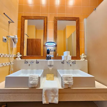 Apartment Sea-stretch Viewing Superking Flat By Bentobox *