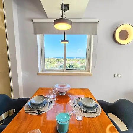 Sea-stretch Viewing Superking Flat By Bentobox Apartment Albufeira