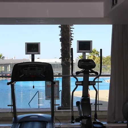 Sea-stretch Viewing Superking Flat By Bentobox *