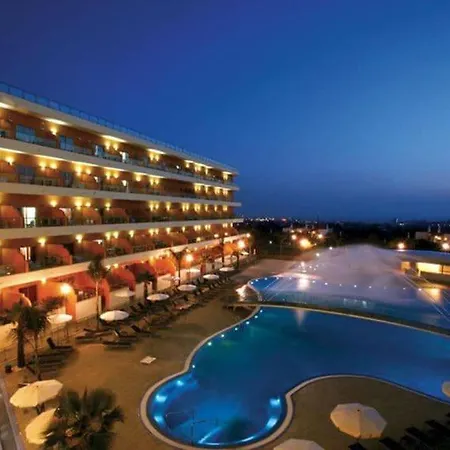 Sea-stretch Viewing Superking Flat By Bentobox Albufeira